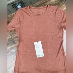 lululemon athletica Short Sleeve Tee Brown